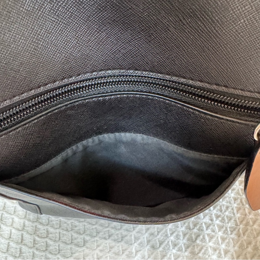 Giani Bernini Crossbody Bag Black Tan Saffiano Faux Leather Purse Shoulder EUC - Picture 7 of 12